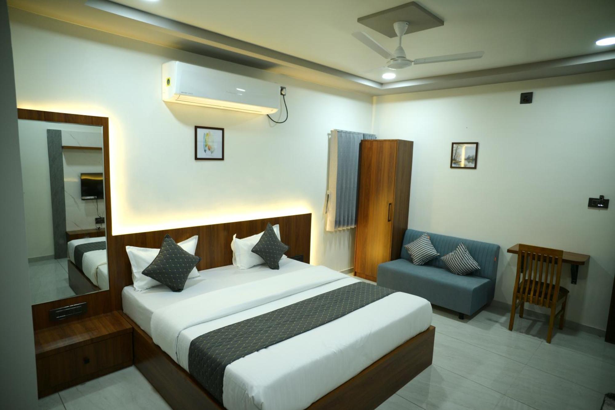 Hotel Aagman Palanpur Exterior photo